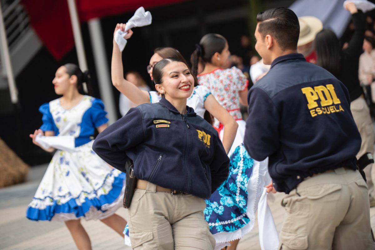 Escuela PDI inauguró mes de la patria Escuelapdi cl